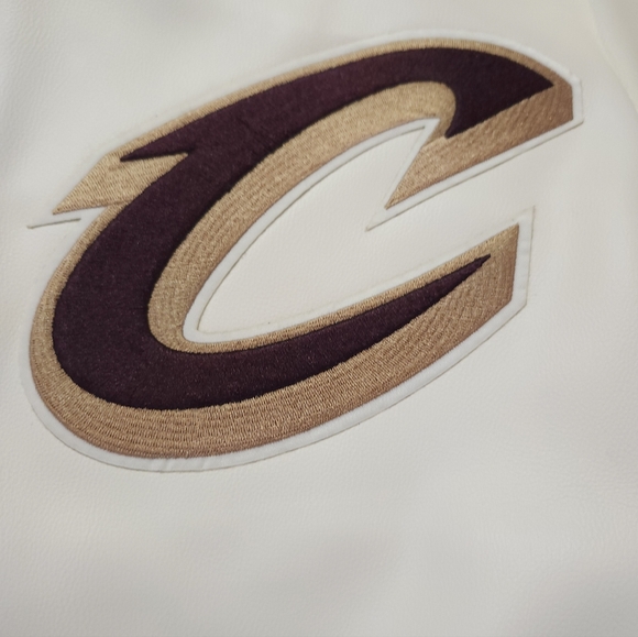 Cleveland Cavaliers Pro Standard Mens Jacket Vegan Leather Size L NBA - Picture 4 of 11